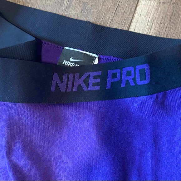 Sz M Nike Pro Dry-Fit Leggings - Picture 4 of 8